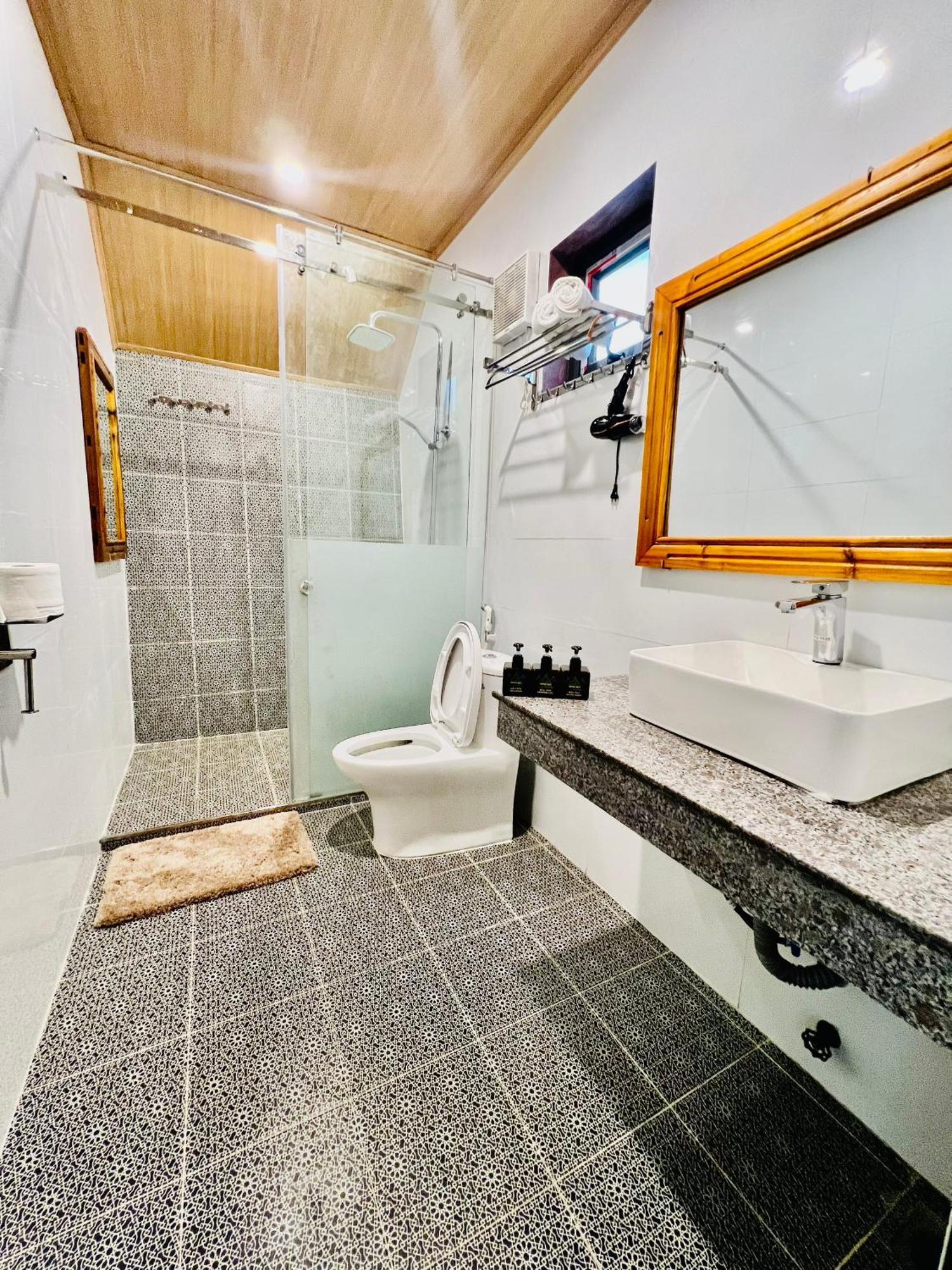 Tropical Valley Homestay - Villas Phong Nha Zewnętrze zdjęcie