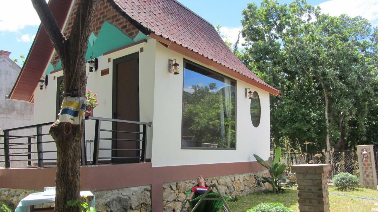 Tropical Valley Homestay - Villas Phong Nha Zewnętrze zdjęcie